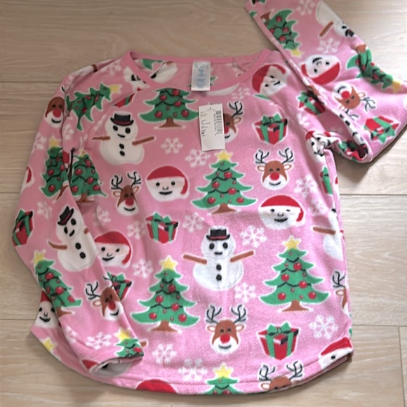 NWT Children’s Place Two Piece Girl's Christmas Holiday Print Fleece Pajamas - Picture 3 of 9